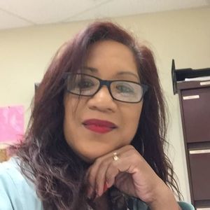 Meet your Posher, Louisa